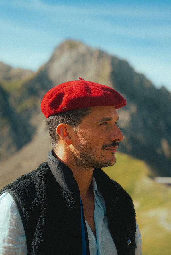 Beret - The Partygoer