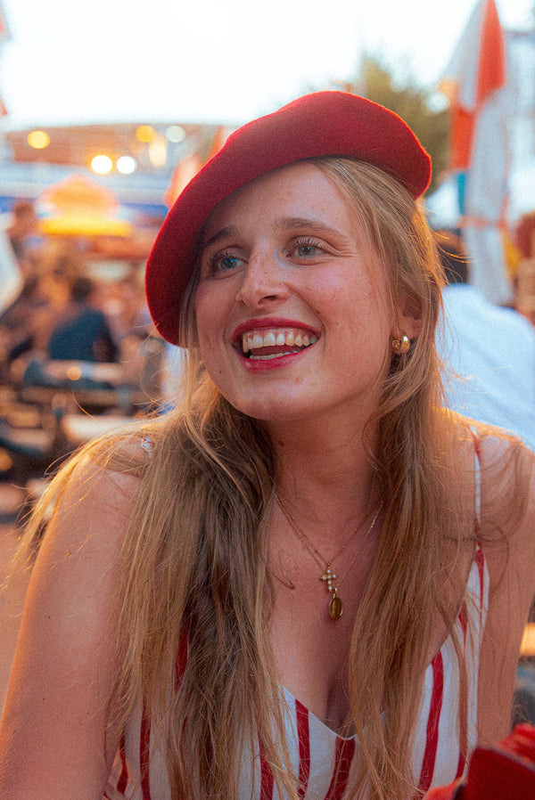 Beret - The Partygoer